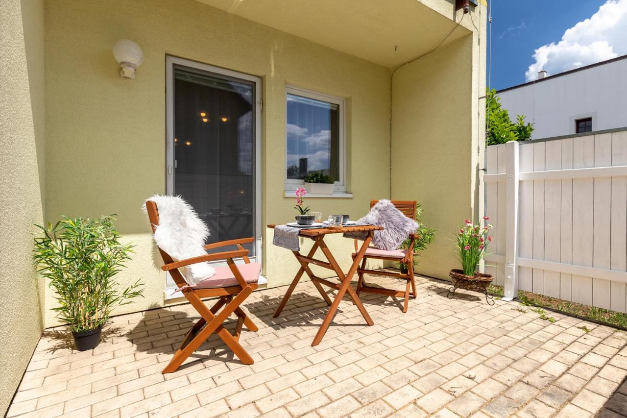 Apartman Dream V Mikulove - Jine Ubytovani Lednice Apartment Ngoại thất bức ảnh